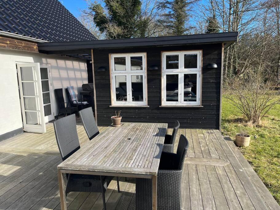 Dejligt Stort Hus Med Spa Ålbæk Exterior foto